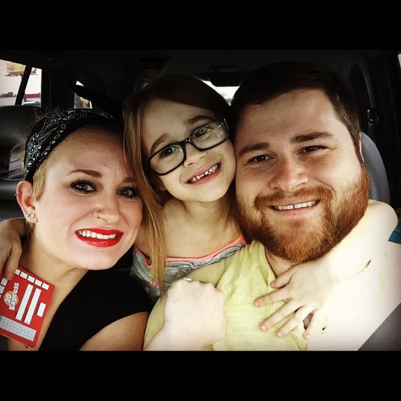 Meet your Posher, Beverly - Picture 6 of 8